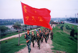 青少年軍事夏令營時刻保障青少年安全