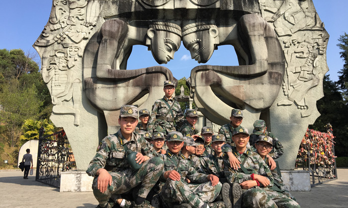 山東少兒軍事夏令營