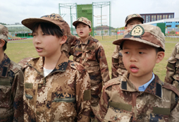 孩子參加軍事夏令營(yíng)需要準(zhǔn)備些什么東西呢