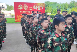 孩子參加上饒八一軍事夏令營(yíng)能收獲什么
