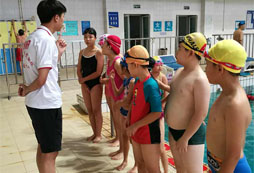 游泳訓(xùn)練即將開始