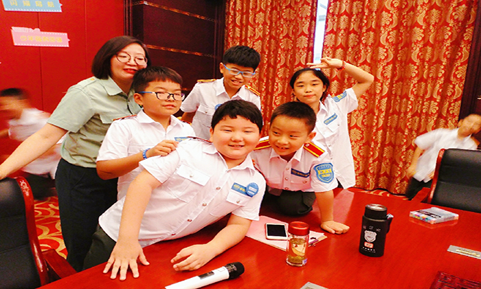 合影留戀
