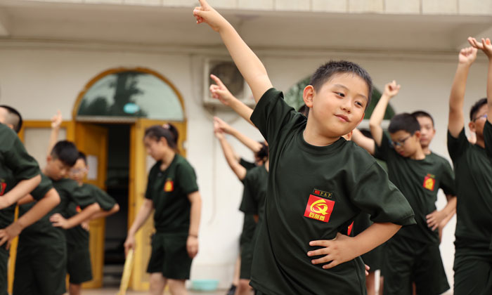 天津軍訓(xùn)夏令營(yíng)哪家好