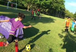  孩子參加體育夏令營(yíng)既開心又健體