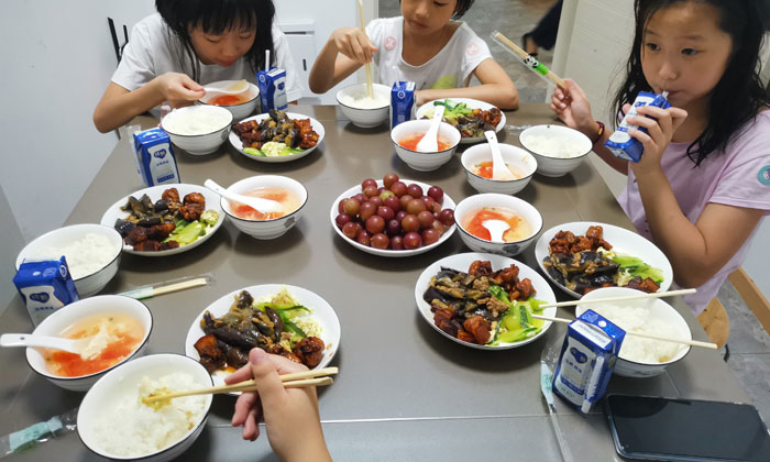 好口碑體育夏令營(yíng)
