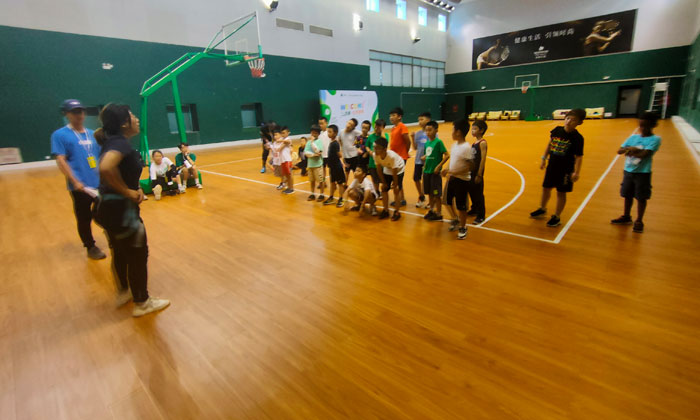 怎樣為孩子選擇一個優(yōu)質的體育夏令營？.jpg