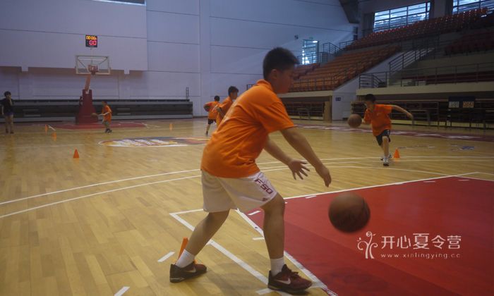 暑期選擇籃球夏令營的原因是什么.jpg