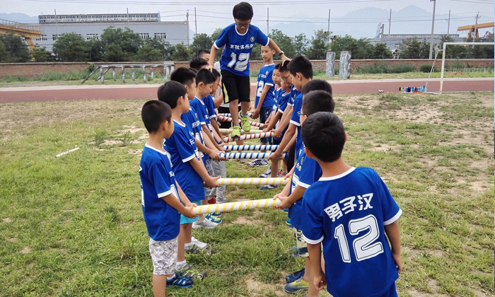 青少年體育夏令營
