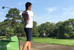 喜歡高爾夫的少年
