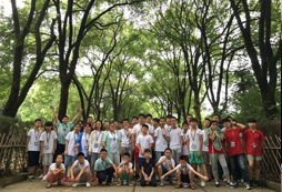 拓展夏令營培養(yǎng)青少年良好都行為習(xí)慣