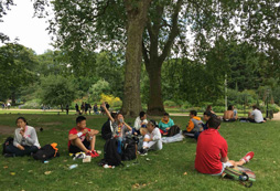 特色游學(xué)夏令營提升自己英語能力