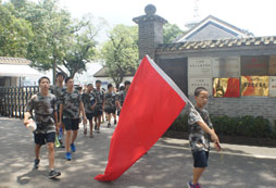 國內的拓展夏令營有哪些不錯的機構