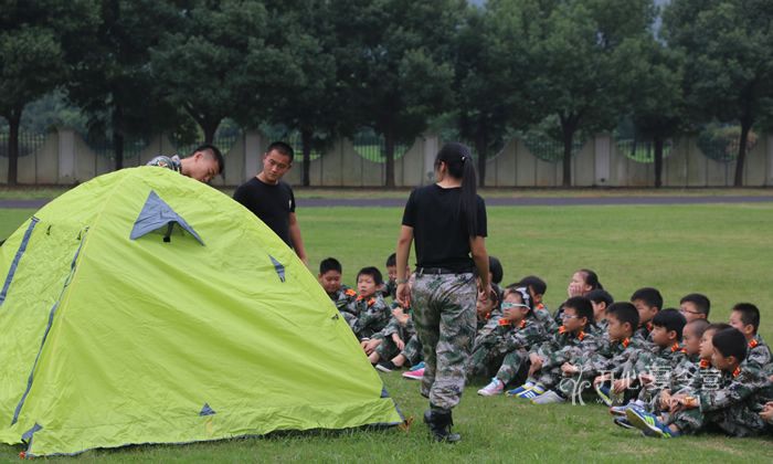 7、搭建帳篷.JPG
