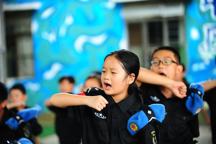 2021孩子參加拓展夏令營的好處有哪些？.jpg