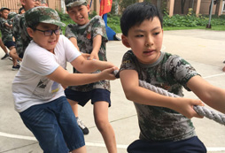 小學(xué)生報(bào)名素質(zhì)拓展夏令營(yíng)的收獲