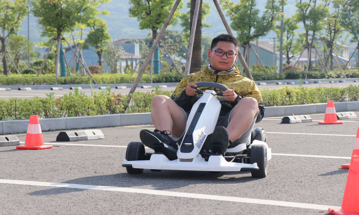 賽車實(shí)踐