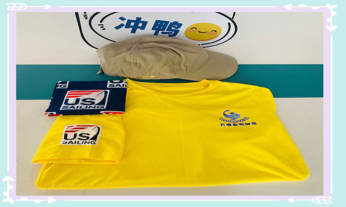 我們的服裝