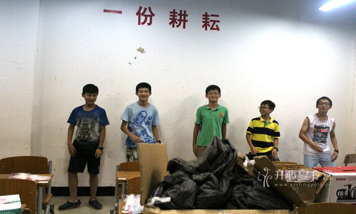 對孩子“放養(yǎng)”要適度