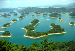 位于浙江杭州的千島湖