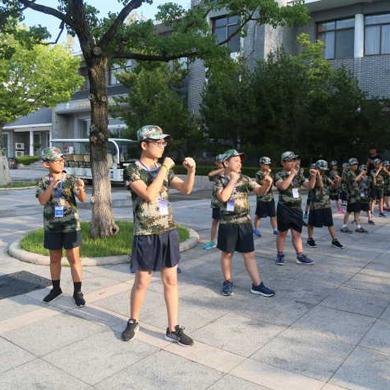 威海軍旅夏令營(yíng)的師資力量如何？教官水平怎么樣？