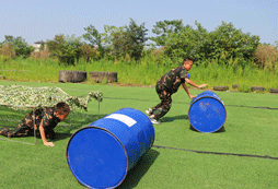 威寧軍事夏令營(yíng)給孩子鍛煉獨(dú)立的機(jī)會(huì)