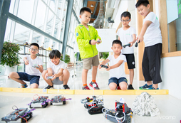 科技集訓(xùn)營圓中小學(xué)生科技夢