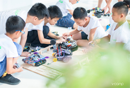 暑假科技夏令營帶你打開科技的大門