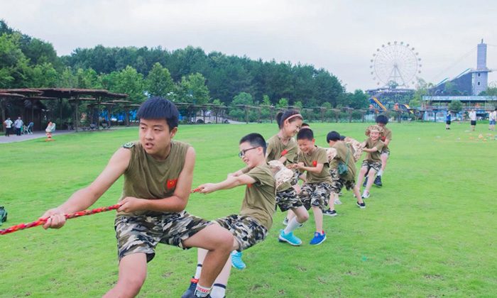 武漢軍事夏令營(yíng)機(jī)構(gòu)推薦