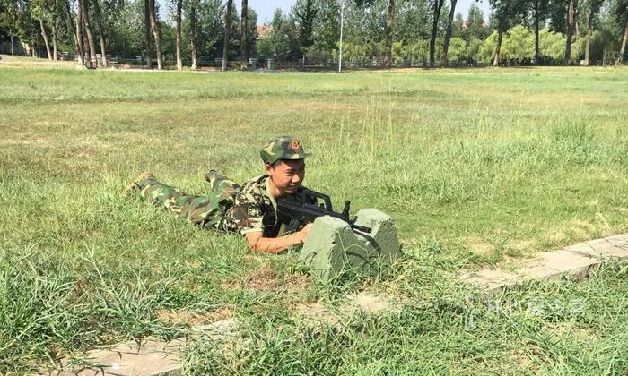 2018武漢軍事夏令營(yíng)