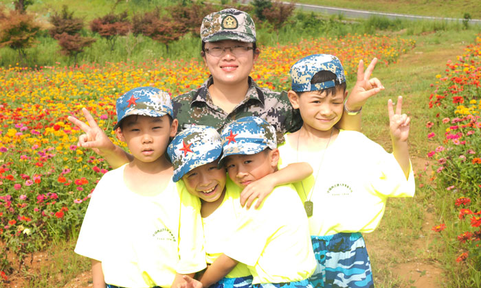 武漢軍事夏令營課程
