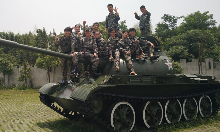 武漢軍事夏令營