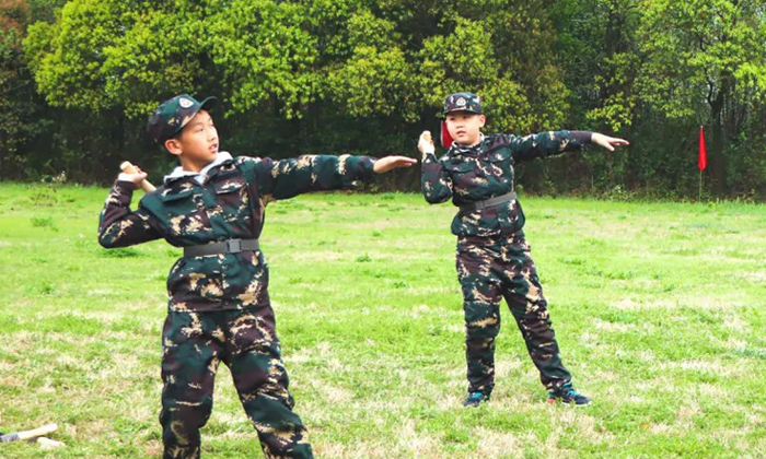 武漢軍訓(xùn)夏令營(yíng)哪家好
