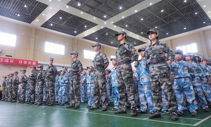 2022“我是特種兵”28天夏令營(yíng).jpg