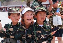 蕪湖軍訓(xùn)夏令營(yíng)讓你更加自信!