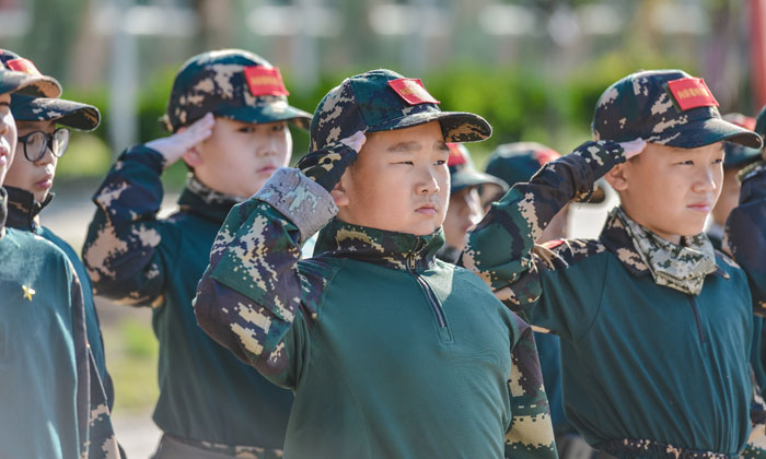 烏魯木齊軍事夏令營培養(yǎng)孩子良好生活習慣.jpg