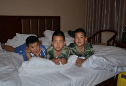 烏魯木齊軍事夏令營給青少年一個改變自己的機會