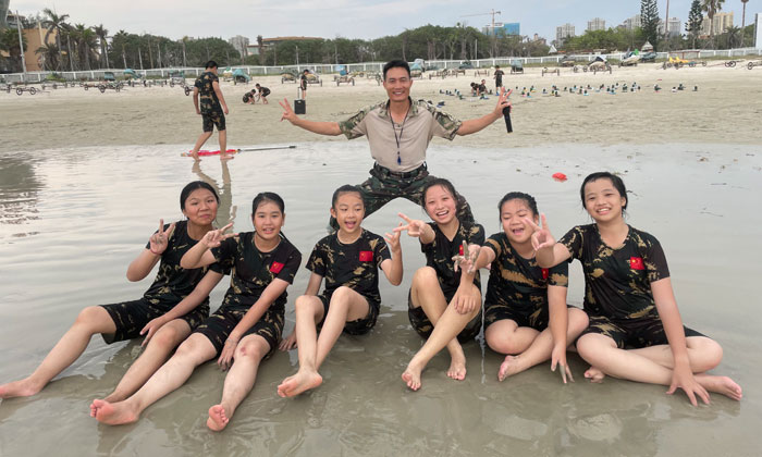 無(wú)錫軍事夏令營(yíng).jpg