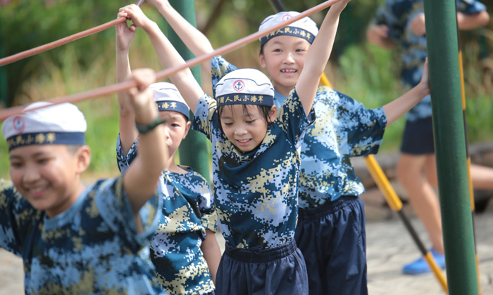 國內(nèi)小學(xué)生夏令營價(jià)格