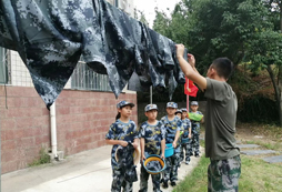 晾衣服的步驟