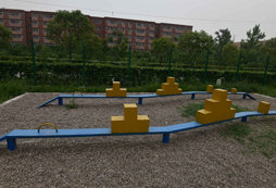 西安軍事夏令營(yíng)營(yíng)地的一角