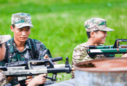 為什么選擇上海西點(diǎn)王牌陸軍特訓(xùn)營