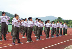 上海西點(diǎn)軍事夏令營(yíng)會(huì)帶給孩子什么樣的收益？
