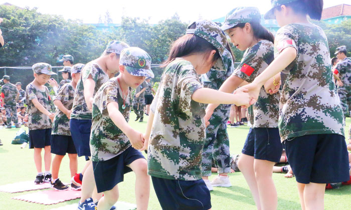 上海青少年軍事夏令營