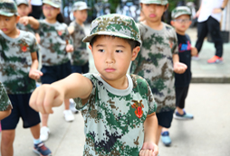 學(xué)習(xí)軍體拳