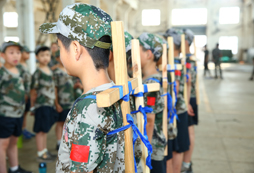 站軍姿