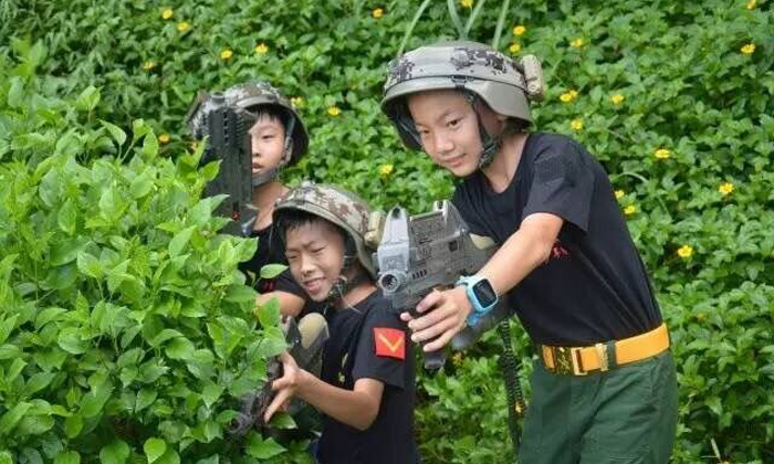 廈門軍事夏令營的師資團隊怎么樣？.jpg