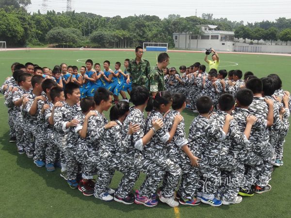 廈門軍事夏令營(yíng)