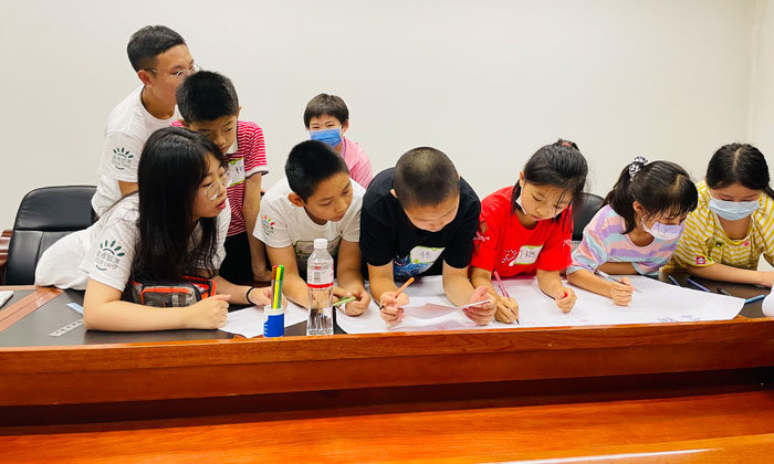 2024BBCEarthSchool地球?qū)W院6天夏令營(yíng).jpg