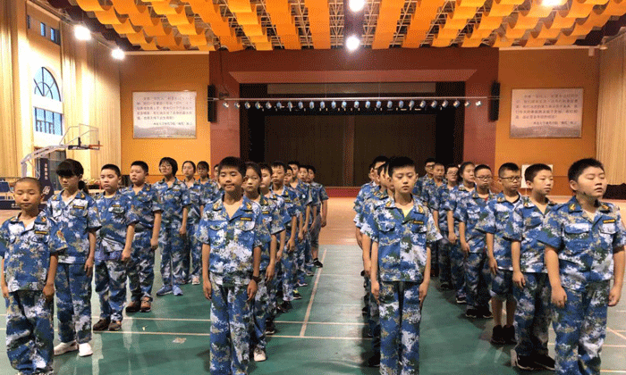 西安軍事夏令營學(xué)費(fèi)多少