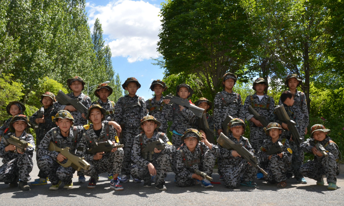 西安軍事拓展夏令營(yíng).jpg